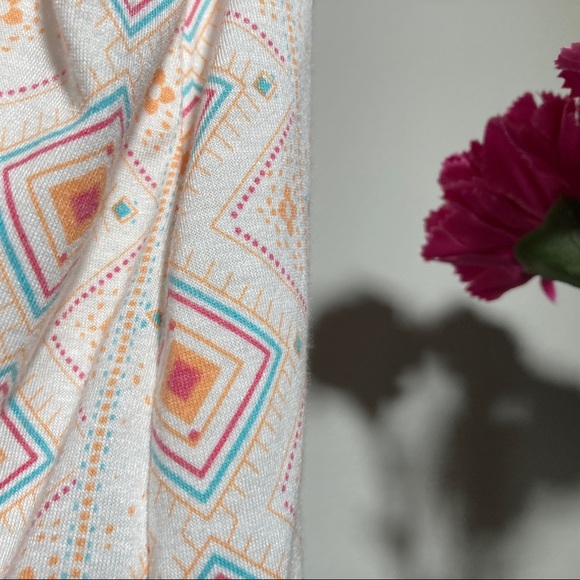 🪴3/$15 Flowy Aztec Mudd lace tank white orange - Picture 5 of 8